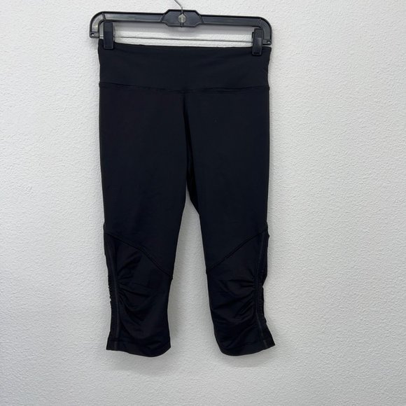 Lululemon black cropped‎ gathered leggings womens solid  Size: 6 - Picture 2 of 8